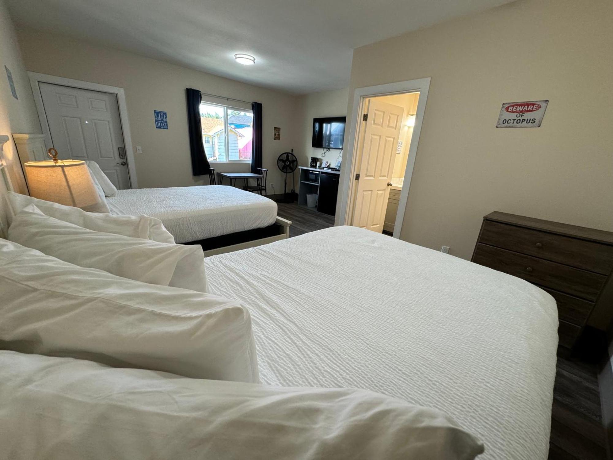 Coastal Inn And Suites Long Beach Exteriér fotografie