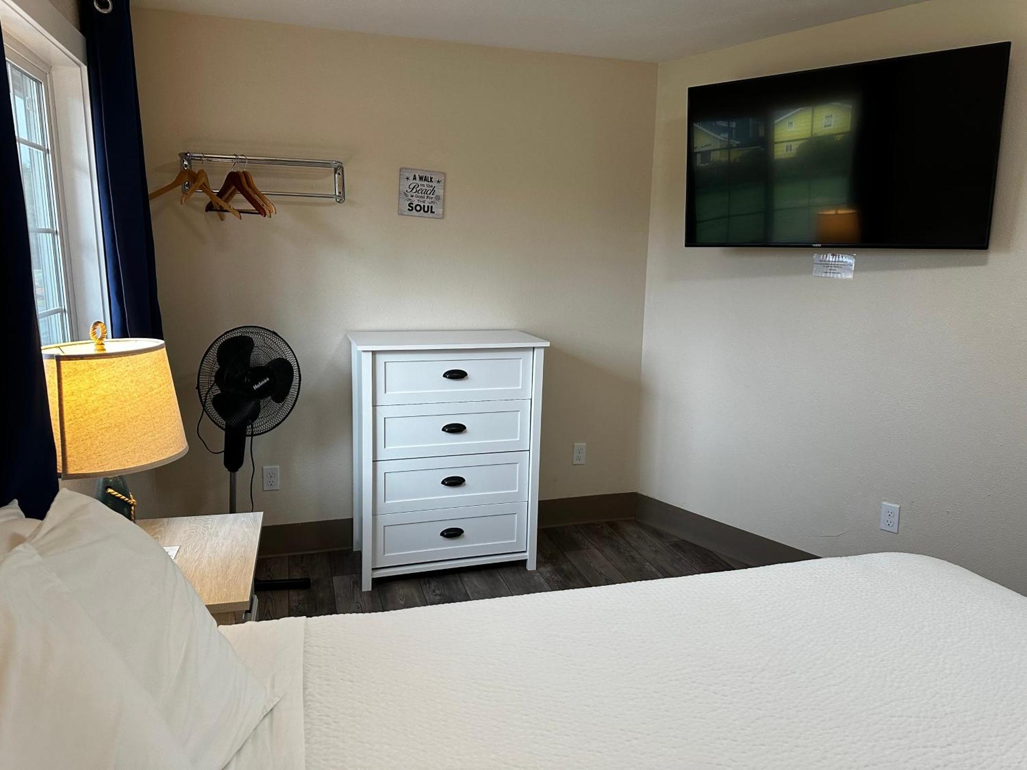 Coastal Inn And Suites Long Beach Exteriér fotografie